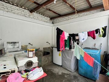 Edificio rentero en venta en el centro de Loja