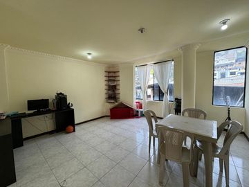 Edificio rentero en venta en el centro de Loja