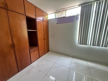 Se Vende Casa En Esquina Urb. El Trebol Cerca A Plaza Norte. RDM