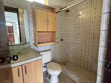 Se Vende Casa En Esquina Urb. El Trebol Cerca A Plaza Norte. RDM