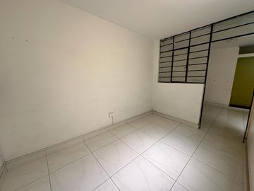 Se Vende Casa En Esquina Urb. El Trebol Cerca A Plaza Norte. RDM