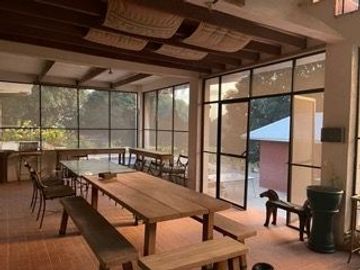 VILLA IN CALATAGAN with SWIMMING POOL FOR SALE!