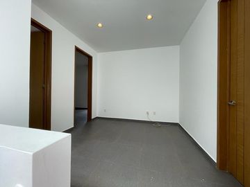 Renta de Casa en Altozano Morelia 4 Recamaras Estudio cerca serivicios