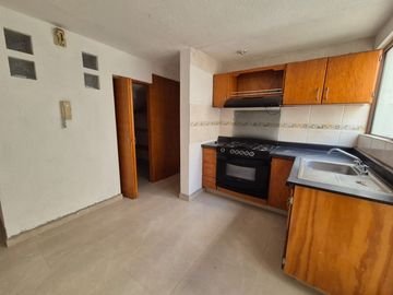 CASA EN RENTA VIVEROS
