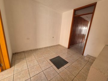CASA EN RENTA VIVEROS