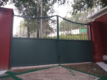 VENDO CASA RESIDENCIAL EN BOSQUES DE OMITLAN