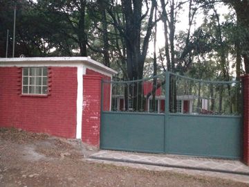 VENDO CASA RESIDENCIAL EN BOSQUES DE OMITLAN