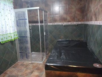 VENDO CASA RESIDENCIAL EN BOSQUES DE OMITLAN