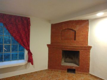 VENDO CASA RESIDENCIAL EN BOSQUES DE OMITLAN