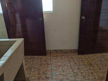 SAN BORJA ALQUILER DE ESPECTACULAR DEPARTAMENTO EN ZONA TRANQUILA FRENTE A PARQUE