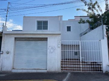 VENTA DE CASA EN LA COLONIA JOSÉ MARÍA CABRERA