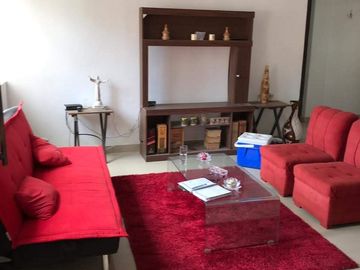 VENDO DEPARTAMENTO DUPLEX AL COSTADO  DE LA URB. 4 DE ENERO - PIURA