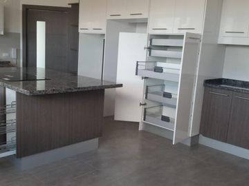 VENTA DEPARTAMENTO POR ESTRENAR DE LUJO SECTOR BELLAVISTA