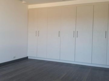 VENTA DEPARTAMENTO POR ESTRENAR DE LUJO SECTOR BELLAVISTA