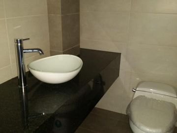 VENTA DEPARTAMENTO POR ESTRENAR DE LUJO SECTOR BELLAVISTA