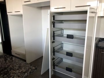 VENTA DEPARTAMENTO POR ESTRENAR DE LUJO SECTOR BELLAVISTA
