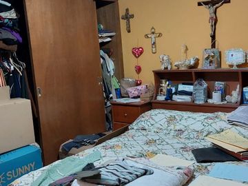 CASA AMPLIA SOBRE AV. DALIAS DE 4 RECAMARAS