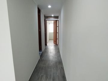 Moderno Departamento con Balcon, Frente a Parque, 3 Habitaciones