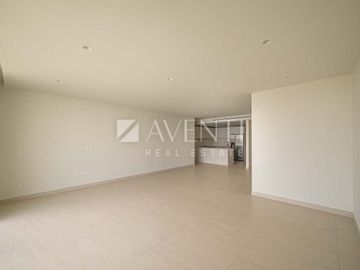 Departamento en Venta, Sls Marina Beach Condos, Cancún Quintana Roo.