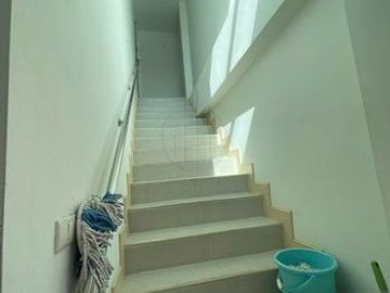 For Sale 5 bedrooms Noble Residence