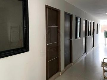 For Sale 5 bedrooms Noble Residence
