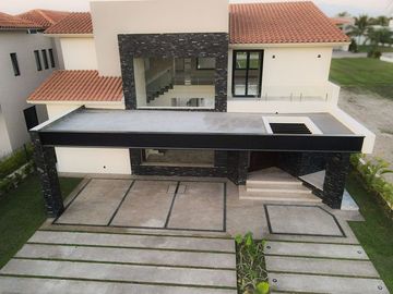 EXCLUSIVA RESIDENCIA EN  LOS TIGRES RESIDENCIAL EN NUEVO VALLARTA