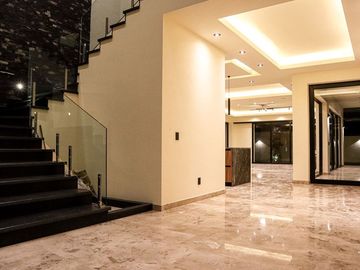 EXCLUSIVA RESIDENCIA EN  LOS TIGRES RESIDENCIAL EN NUEVO VALLARTA
