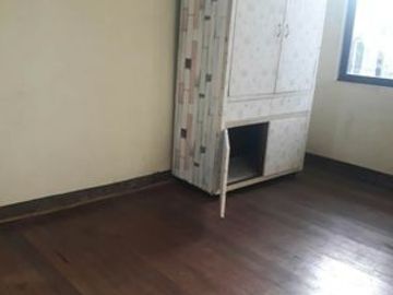 Apartment for Sale at Sta. Ana Manila