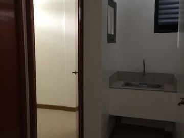 FOR SALE - Townhouse in Garden Homes at Circulo Verde, Calle Industria, Brgy. Bagumbayan, Quezon City