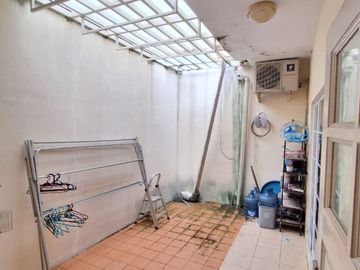 2 Storey Freehold House in Puri Casablanca Batam Center for Sale - Fully Furnished
