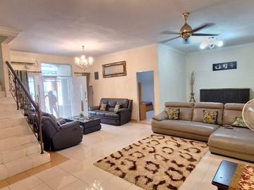 2 Storey Freehold House in Puri Casablanca Batam Center for Sale - Fully Furnished