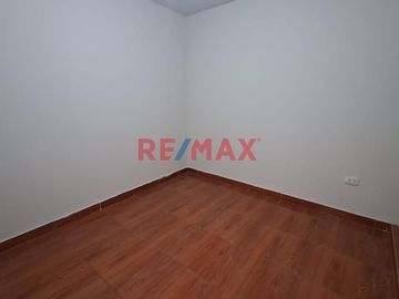 ¡Exclusivo departamento en venta el Los Olivos! ¡Vista exterior!