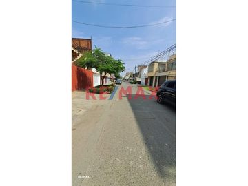 ¡Exclusivo departamento en venta el Los Olivos! ¡Vista exterior!