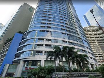 STUDIO 41.50 SQM THREE CENTRAL MAKATI RENT TO OWN CONDO NEAR GLORIETTA & LANDMARK MAKATI