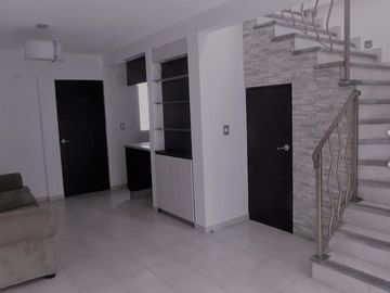 Venta Casa en Condominio en Ahuatlan Cuernavaca, Mor. $2,000,000