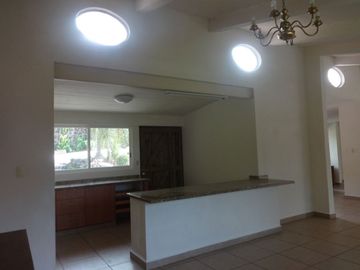 VENTA DE CASA S/CALLE COL. RANCHO CORTES, CUERNAVACA