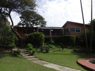 VENTA DE CASA S/CALLE COL. RANCHO CORTES, CUERNAVACA