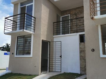 bonitas casas con alberca a 15 ,minutois de la playa y centros comerciales