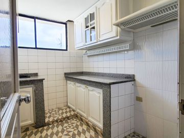 Casa en Venta Obrero Independiente Loma de Puengasí