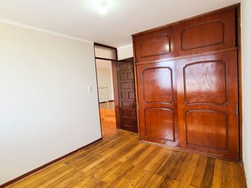 Casa en Venta Obrero Independiente Loma de Puengasí