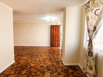 Casa en Venta Obrero Independiente Loma de Puengasí