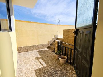 Casa en Venta Obrero Independiente Loma de Puengasí