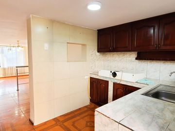 Casa en Venta Obrero Independiente Loma de Puengasí