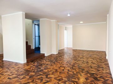 Casa en Venta Obrero Independiente Loma de Puengasí