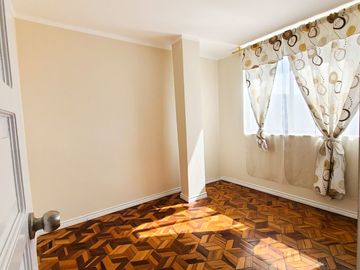 Casa en Venta Obrero Independiente Loma de Puengasí