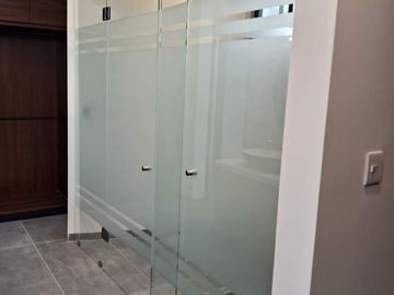 CASA NUEVA EN VENTA EN CAÑADAS DEL ARROYO, CORREGIDORA, EN ESQUINA CON HABITACION EN PLANTA BAJA
