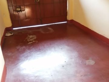 SURCO, Casa en venta: 4 dormitorios. Carca a Caminos del Inca. Seguridad