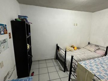 VENTA DE CASA EN LA COL. PRIMO TAPIA PONIENTE.
