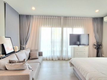 ● Luxury Style ● Single house 2 storey | 4 Beds 82 sq.w. 308 sq.m. | The Palm Krungthep Kreetha-Wongwaen | Near ARL Lat Krabang 13 mins, Suvarnabhumi