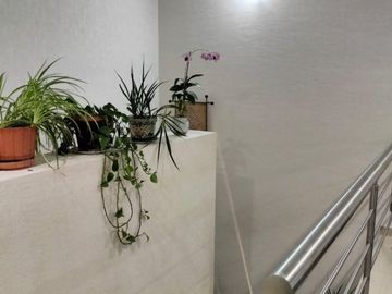 Hermosa RESIDENCIA en VENTA, CUMBRES DEL LAGO, Juriquilla, 3rec c/u con baño, ampliio jardín, privada, VIG24/7